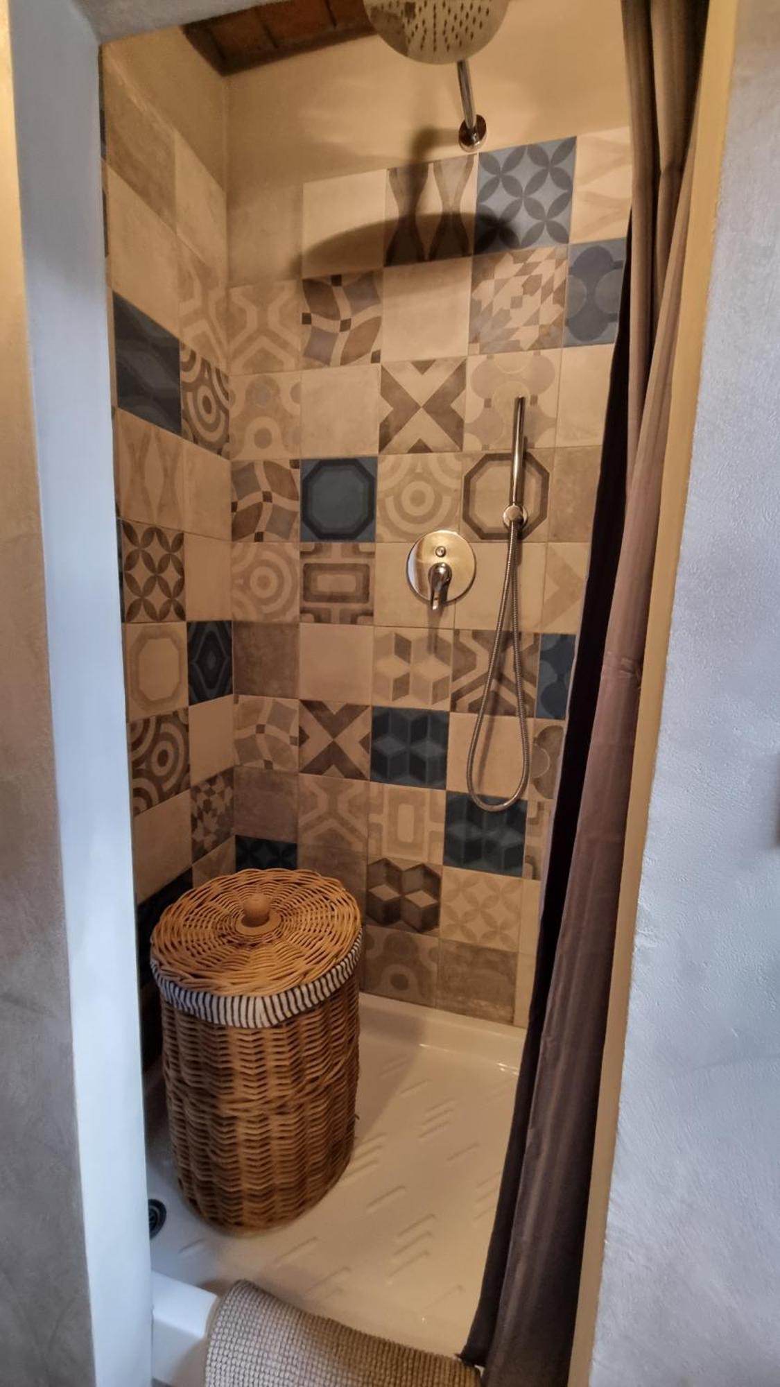 Il Piccino 29, Esperienza Romantica In Borgo.... Montescudaio Kültér fotó