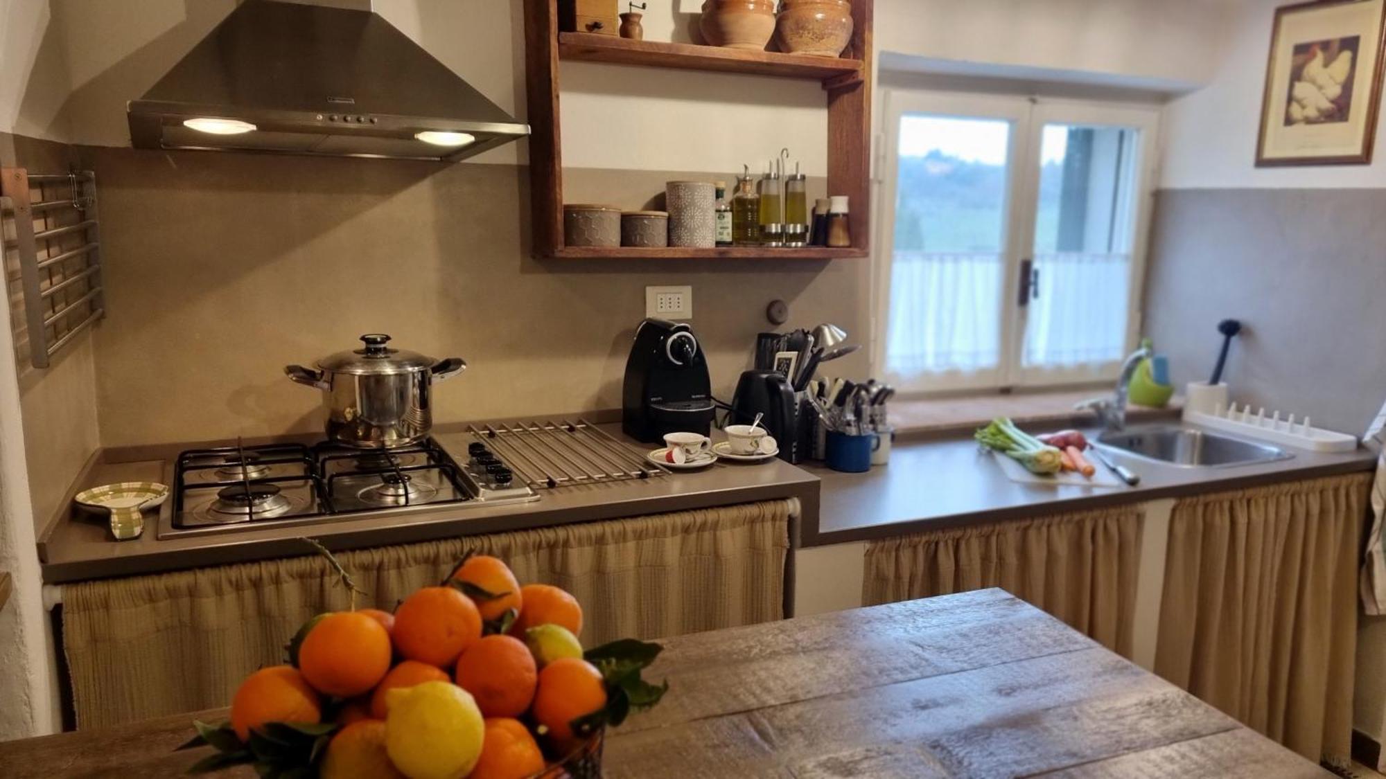 Il Piccino 29, Esperienza Romantica In Borgo.... Montescudaio Kültér fotó